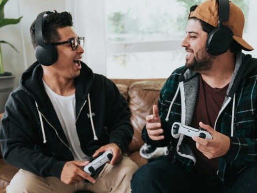 How To Add Friends In Skate – Crossplay And Cross-Saves Explained