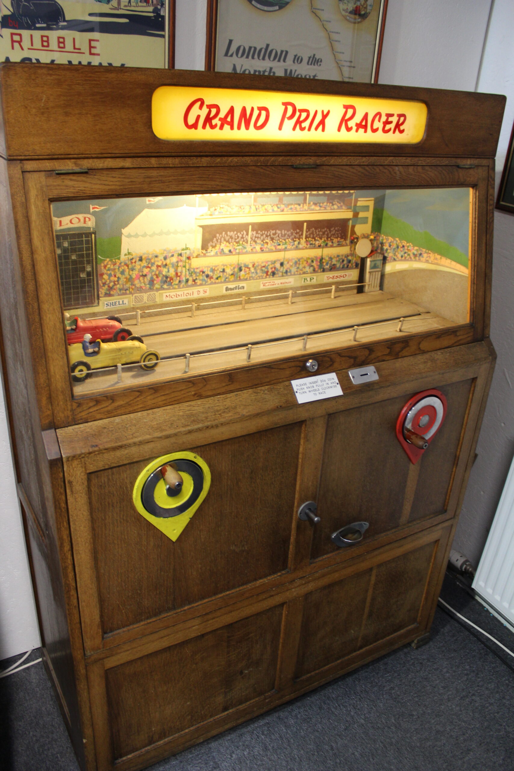 Vintage arcade machine with colorful lights